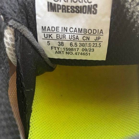 NWT Salomon Ultra Glide 2 Women's Trail Running Shoes Size 6.5 - Picture 11 of 14